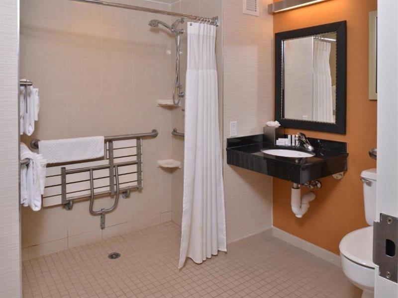 Fairfield By Marriott Rochester Henrietta/University Area Bagian luar foto