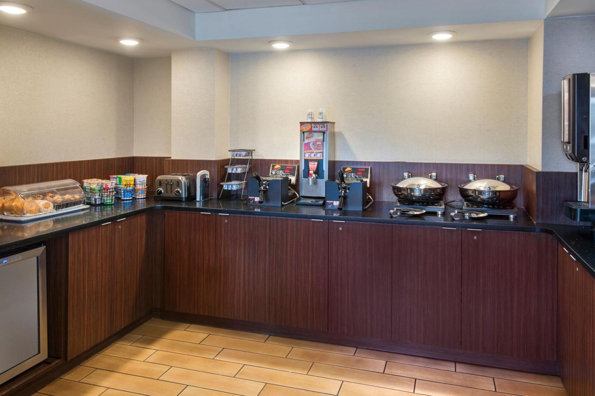 Fairfield By Marriott Rochester Henrietta/University Area Bagian luar foto